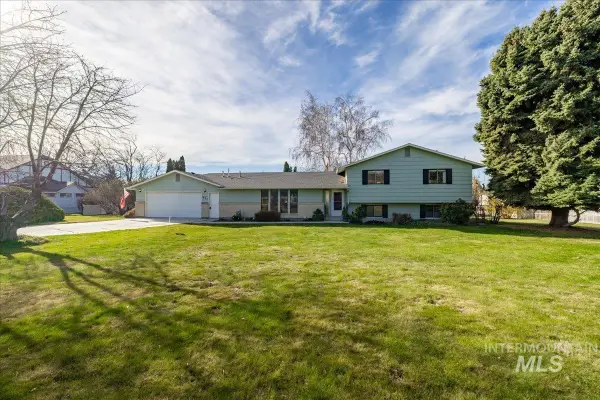 931 Sherman Way, Nampa, ID 83686