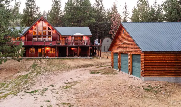 10 Tamarack Trl, Boise, ID 83716