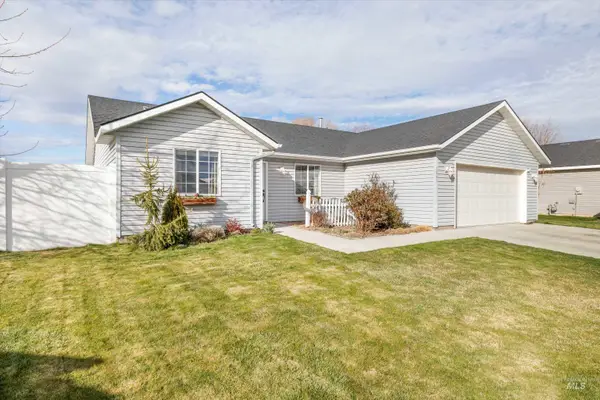 1061 Par Ct, Twin Falls, ID 83301