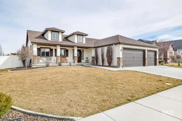 744 Midnight Sun Loop, Twin Falls, ID 83301
