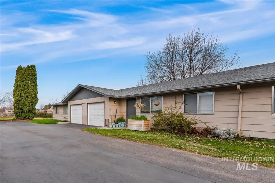 3049, 3051, 3053, 3055 N. Linda Vista Ln, Boise, ID 83704 - #3