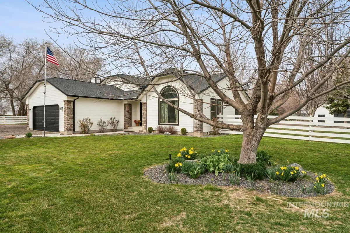 710 Keogh Ln, Caldwell, ID 83607 - #1