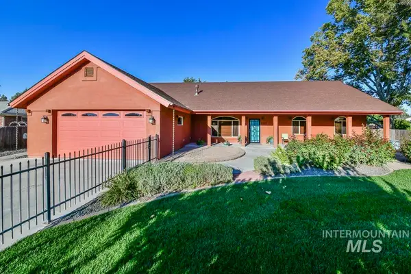 2214 Washington, Caldwell, ID 83605