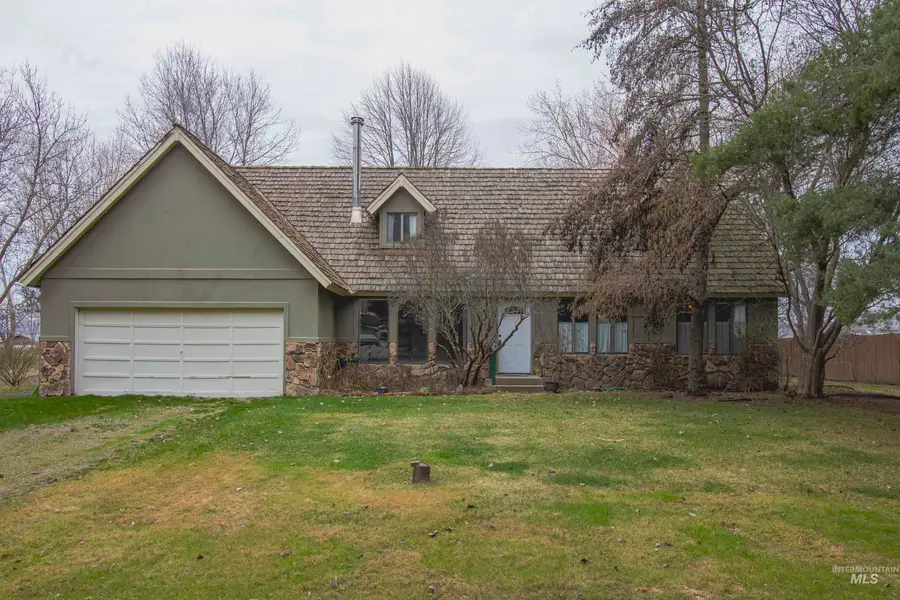 2465 Center Avenue, Payette, ID 83661 - #3