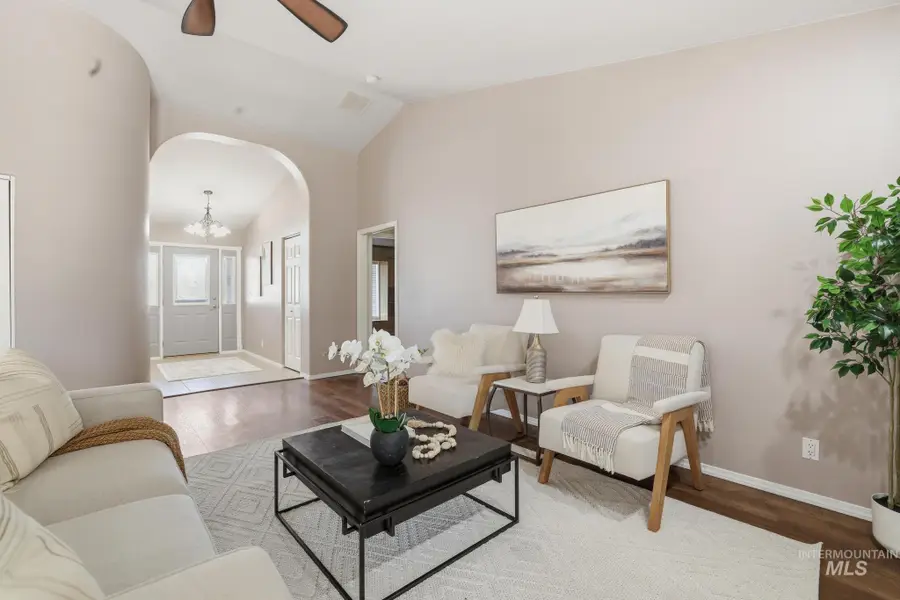 2560 Spruceridge Cir, Twin Falls, ID 83301 - #3