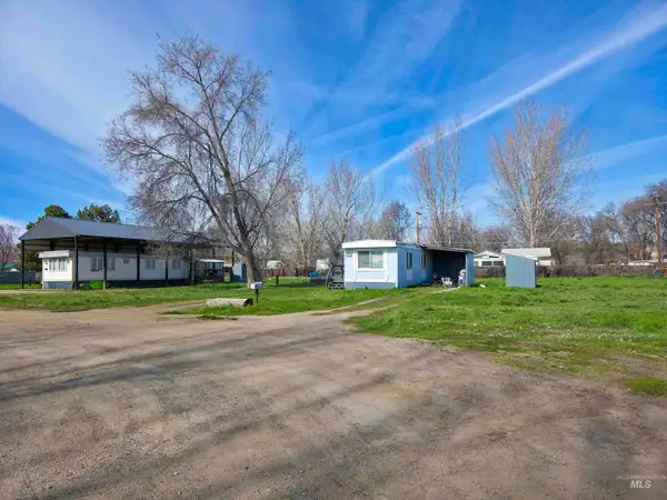 1116 & 1126 E Washington St, Weiser, ID 83672