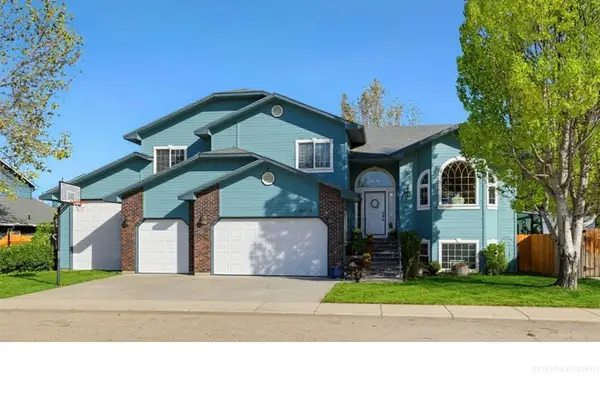 2676 S Velvet Falls Way, Meridian, ID 83642