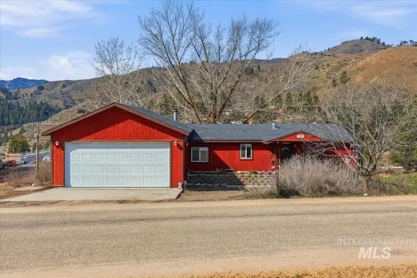 138 Mores Creek Rim Rd, Boise, ID 83716