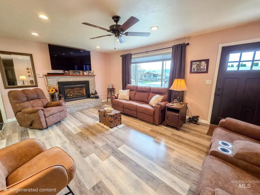 636 Bryden Dr, Lewiston, ID 83501 - #3