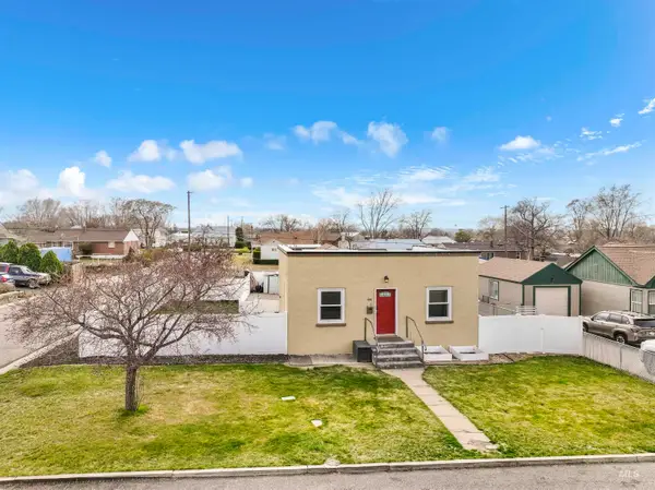 801 N 12th Ave, Buhl, ID 83316