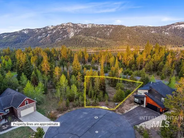 15 Herons Nest Court, Donnelly, ID 83615