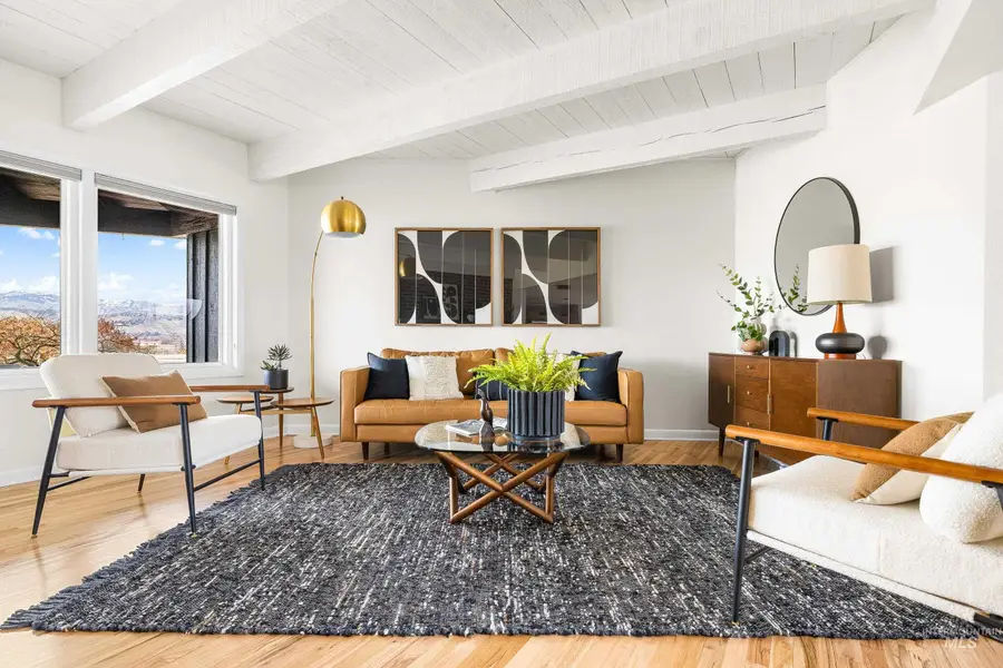 4747 N Mountain View Dr, Boise, ID 83704 - #3