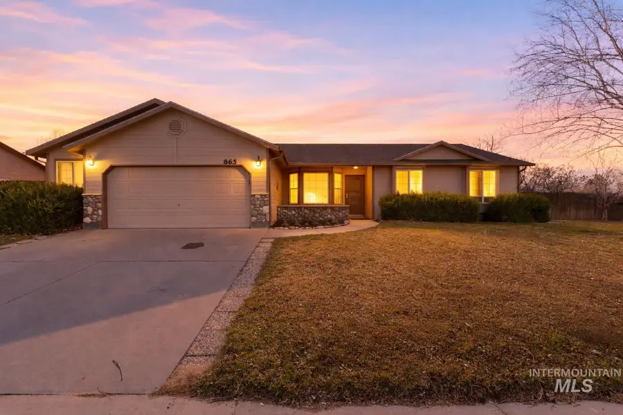 865 Gregory Ln, Mountain Home, ID 83647 - #2