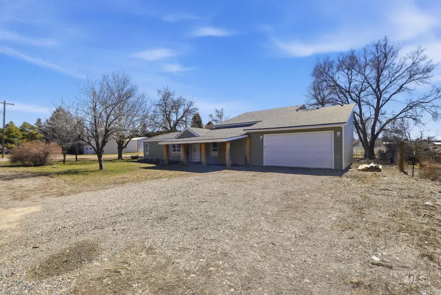 185 E Lincoln, Richfield, ID 83349 - #2