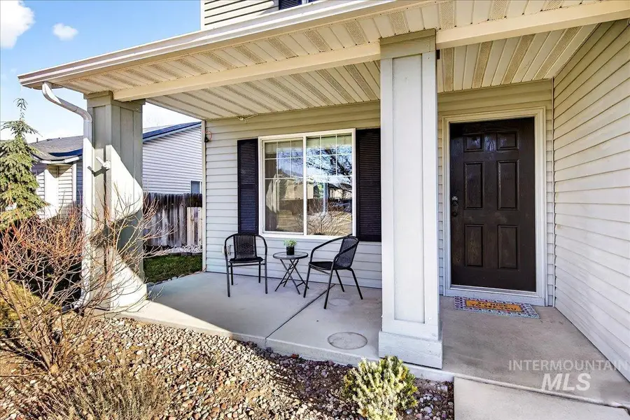 456 E Chapparosa Dr, Kuna, ID 83634 - #3