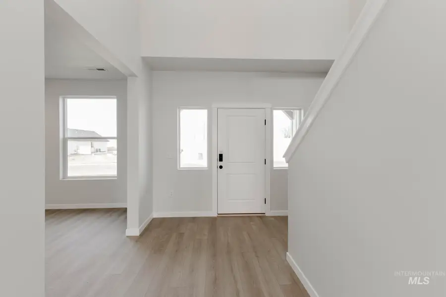 3828 W Piscina Dr, Meridian, ID 83642 - #2