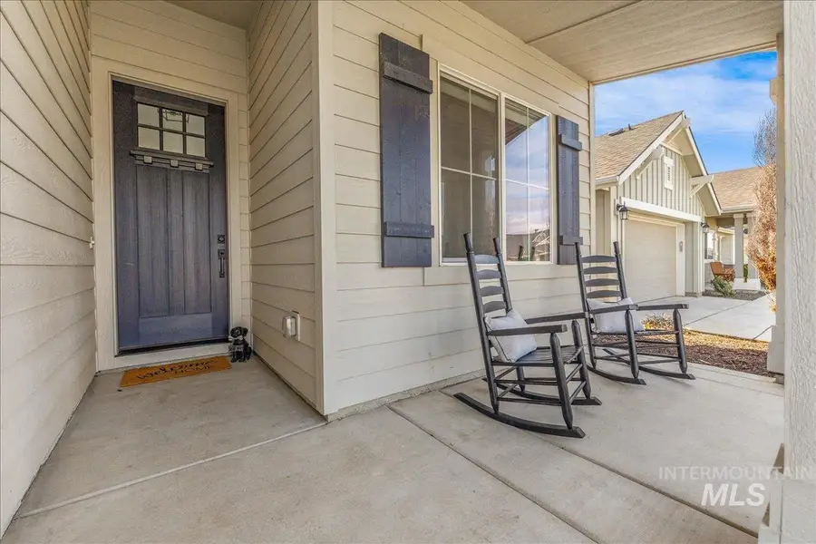 5825 W Daphne Dr, Meridian, ID 83646 - #3