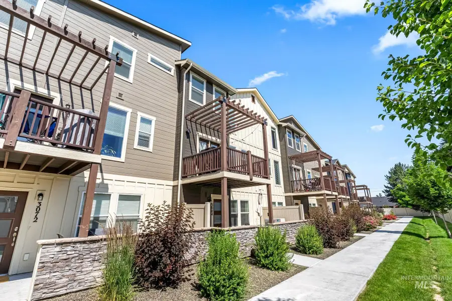 3084 N Network Lane, Boise, ID 83704 - #3