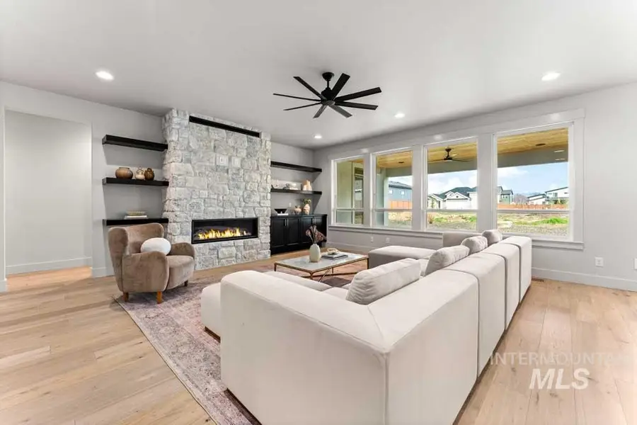 870 N Creekwater #Lot 6 Block 5, Eagle, ID 83616 - #3