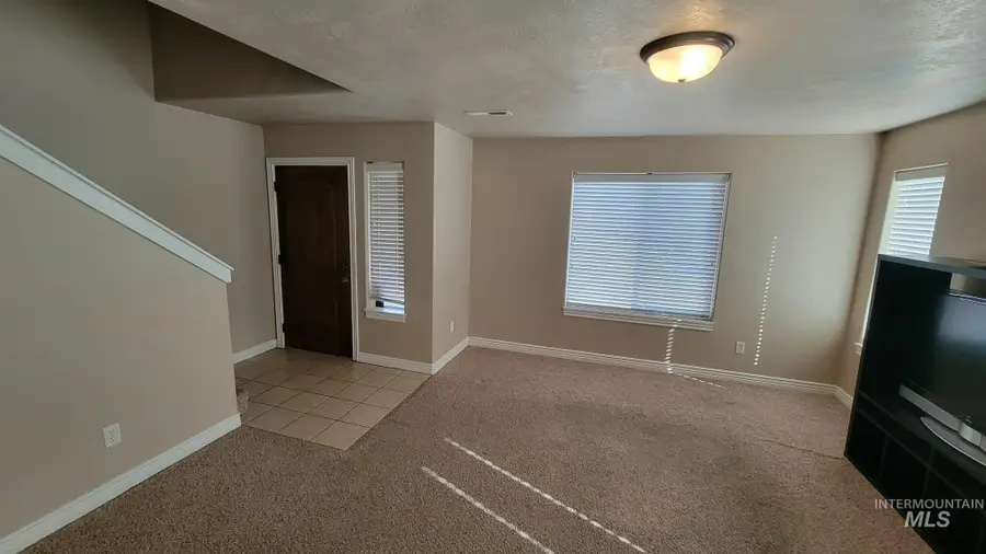 470 Sunflower Rd, Rexburg, ID 83440 - #2