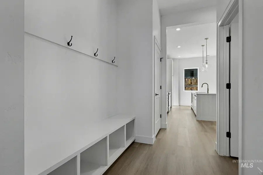 5034 S Brian Ave, Boise, ID 83716 - #2