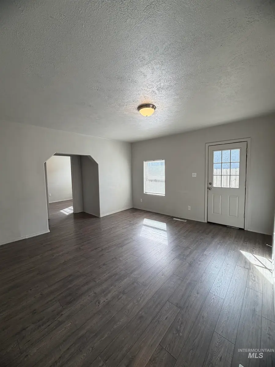124 13th Ave North, Nampa, ID 83687 - #3