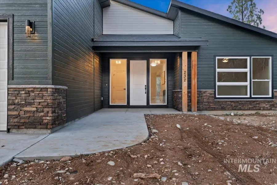 232 Mores Creek Drive, Idaho City, ID 83631 - #2