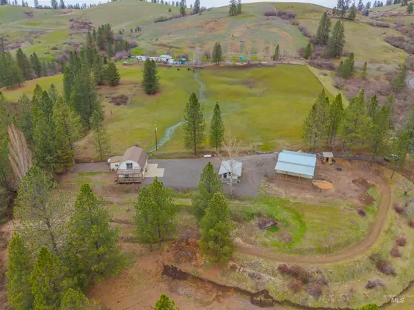 21511 Bandit Lane, Peck, ID 83545