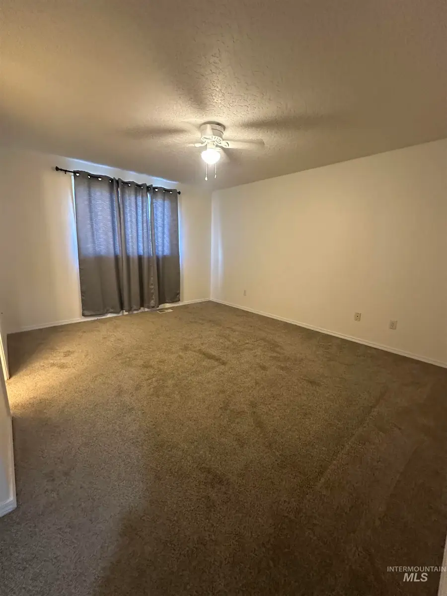 2809 Laurel Way, Nampa, ID 83686 - #2