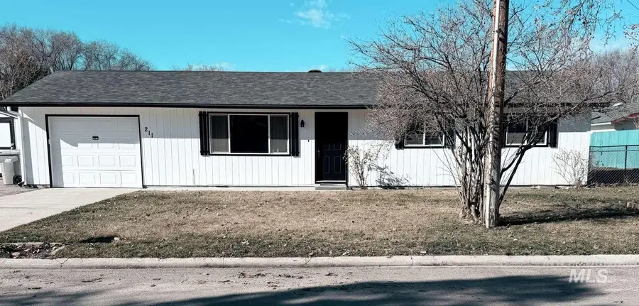 211 Jasper Ave, Middleton, ID 83644 - #3
