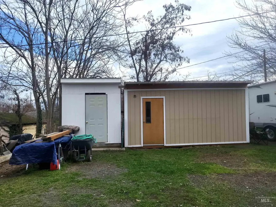 1924 16th Ave, Lewiston, ID 83501 - #3