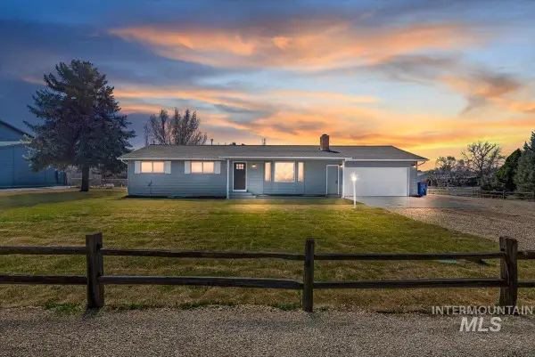 10375 W Roan Meadows Drive, Boise, ID 83709