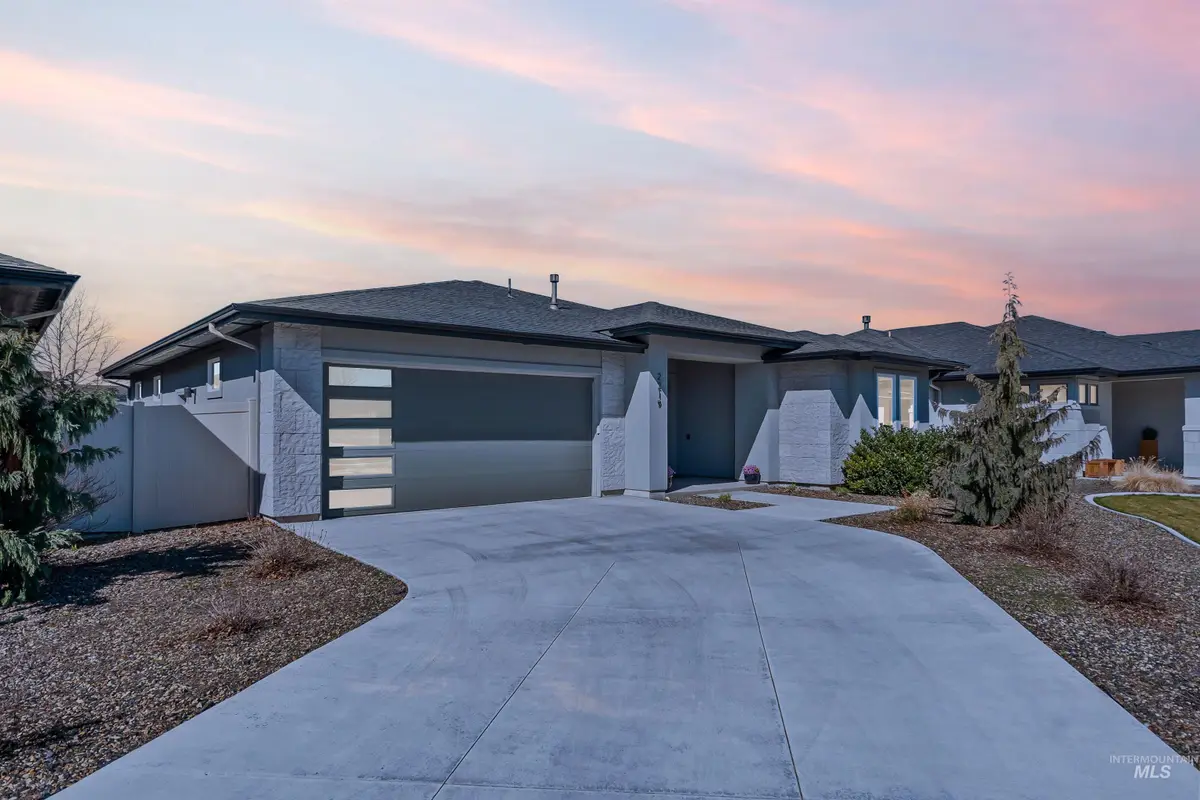 2219 S Hills Ave., Meridian, ID 83642 - #1