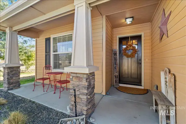 17689 N Weiser, Nampa, ID 83687