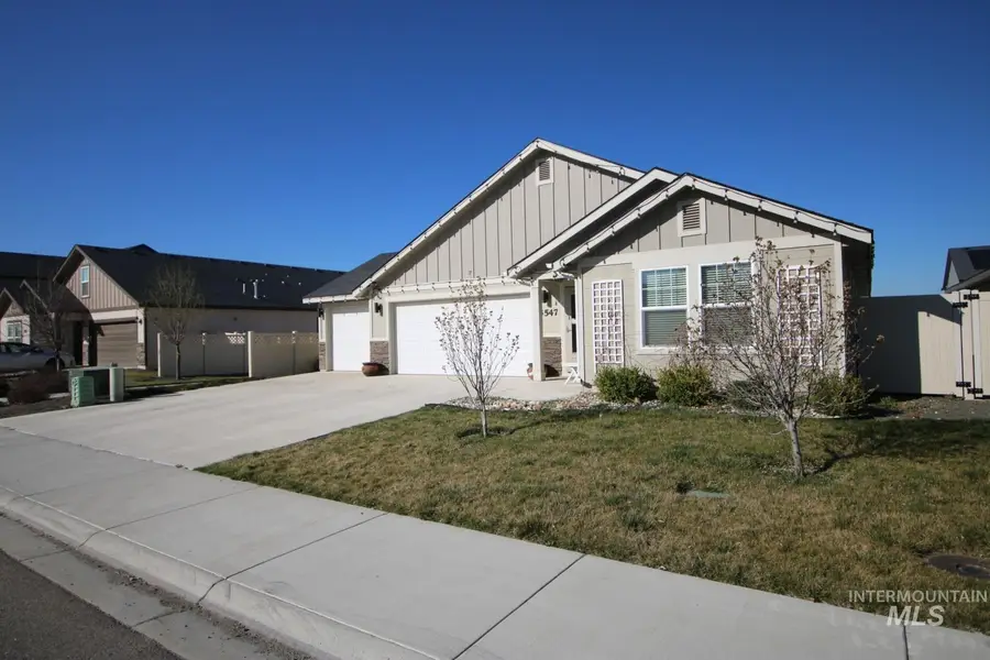 3547 S Trail Ridge Ave, Nampa, ID 83686 - #2