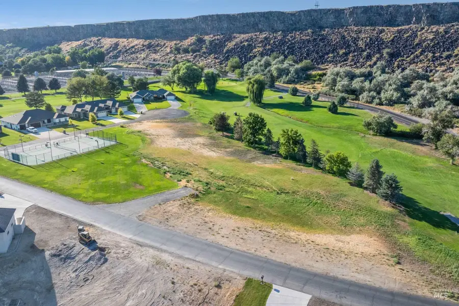 Lot 68A And Lot 68b Block 11 Clear Lake Pud Ph2, Buhl, ID 83316 - #3