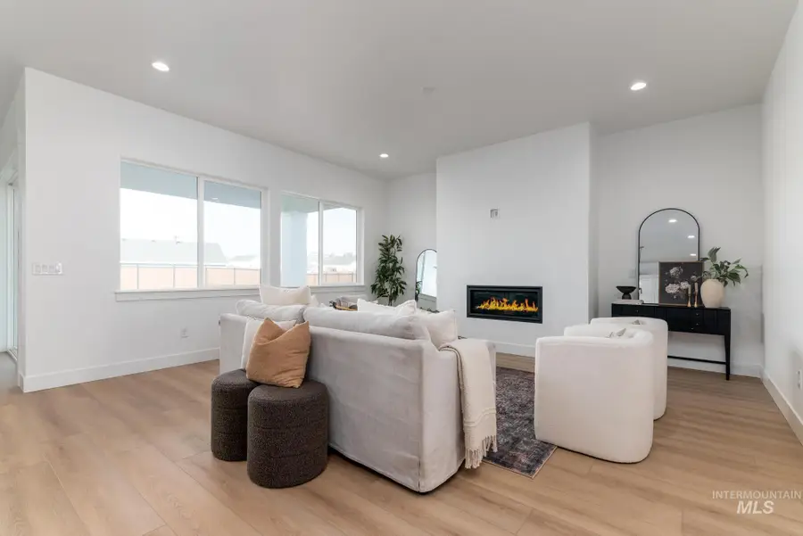 5323 Juliet Rose Ave, Caldwell, ID 83607 - #2