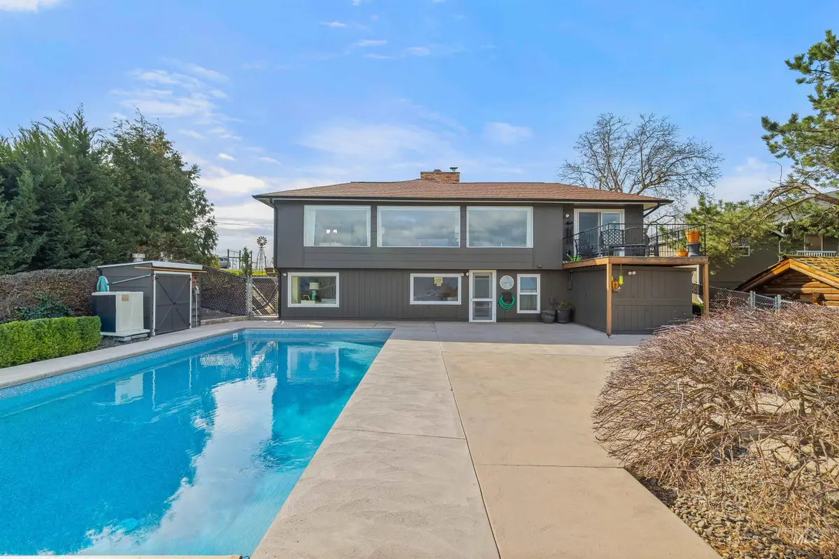 1744 Valleyview Drive, Clarkston, WA 99403 - #1