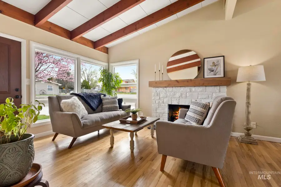 1403 N Ohio Avenue, Caldwell, ID 83605 - #3