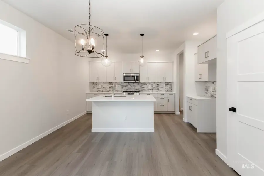 6715 W Fairy Falls Dr, Meridian, ID 83646 - #3