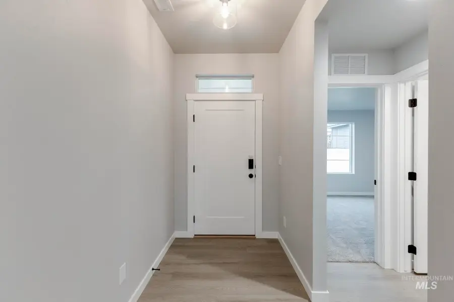 6543 W Plateau Creek Dr, Meridian, ID 83646 - #2