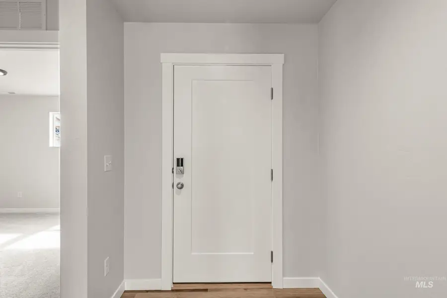 5284 E Phelps Lake Dr, Nampa, ID 83687 - #2