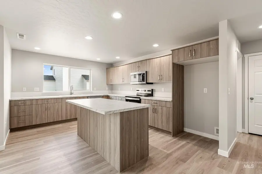 13686 Inman Ct, Caldwell, ID 83607 - #3