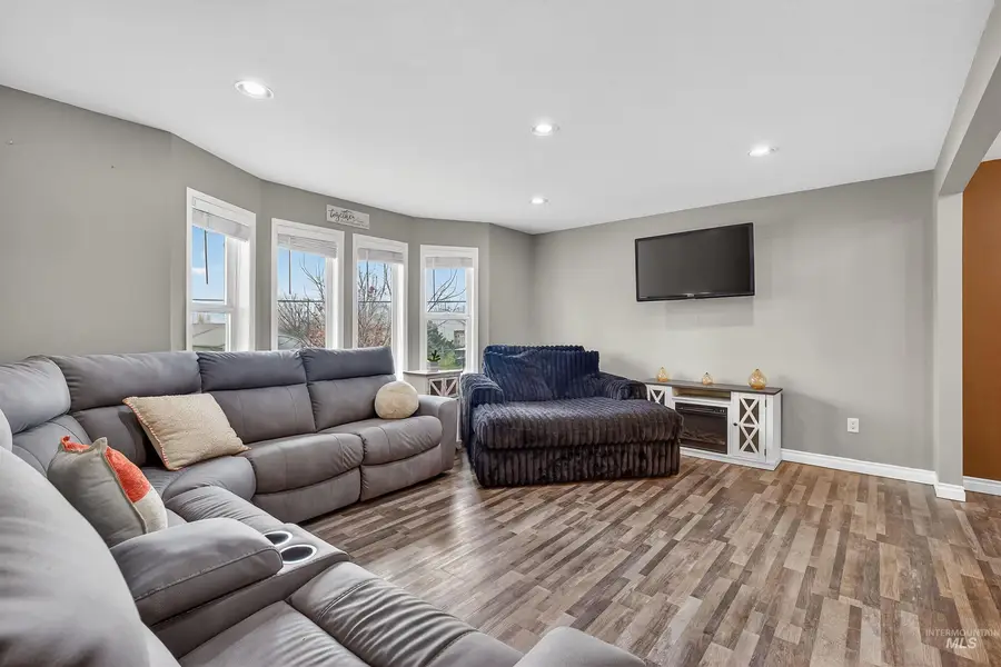 3725 11th Street, Lewiston, ID 83501 - #3