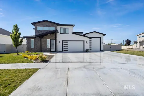 1475 W Caravan St, Kuna, ID 83634