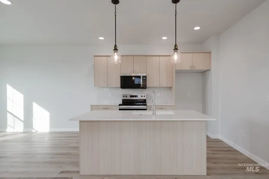 6658 W Redwood Creek Dr, Meridian, ID 83646 - #3