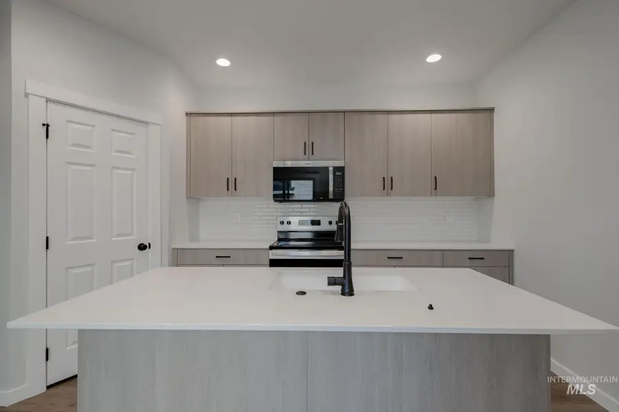 3077 E Mossy Creek Dr, Kuna, ID 83634 - #3