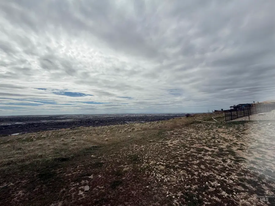 3569 E Interstellar Ct, Boise, ID 83712 - #3