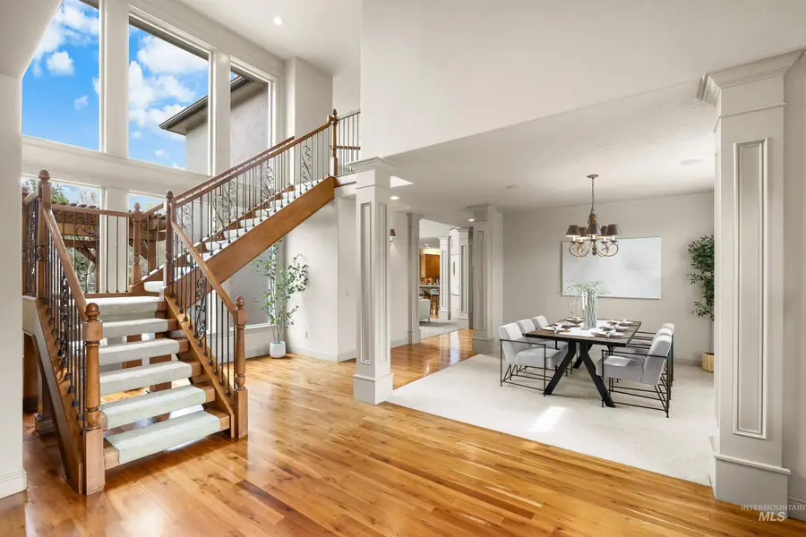 566 E Greencreek Ct, Eagle, ID 83616 - #3