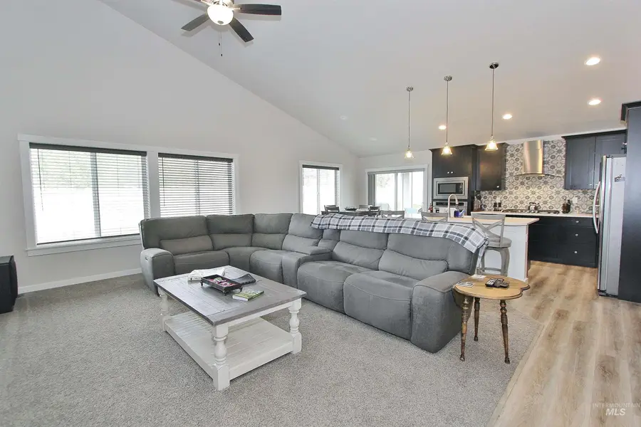 1211 Mahogany St, Parma, ID 83660 - #3